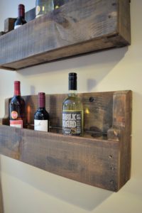 DIY Pallet Projects - Wine Rack