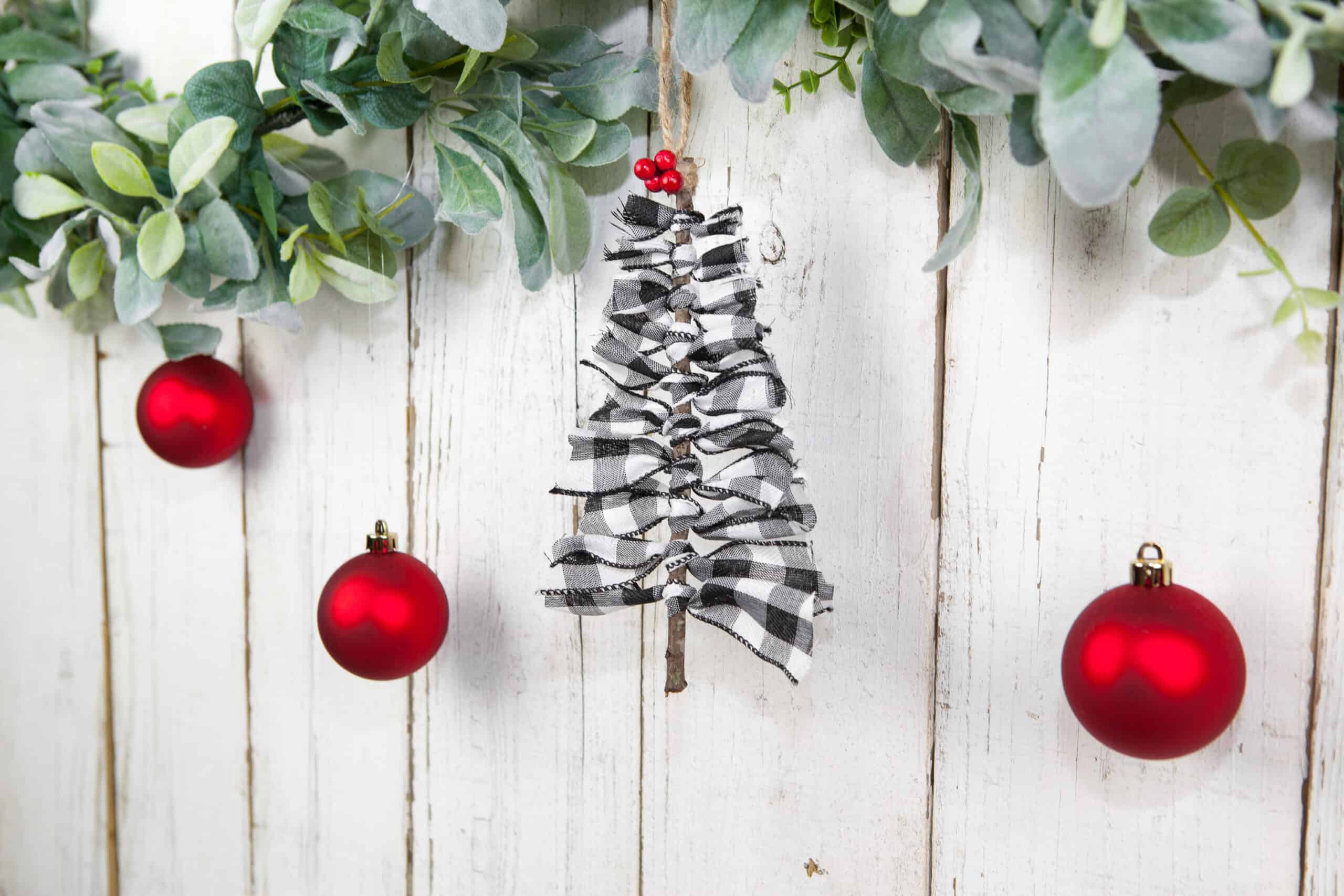 Farmhouse Christmas Tree Ideas Inspiration and Shopping  Hunker