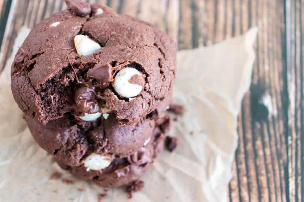 How To Make Chocolate Chocolate Chip Cookies Recipe - Learn How To Make Chocolate Chocolate Chip Cookies that are moist, fudgy, and rich. They are so simple and taste great for any party or occasion. #cookies #dessert #chocolatechip #triplechocolate #easy #homefreshideas