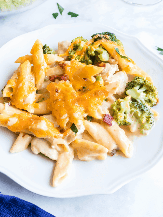 Instant Pot Chicken Pasta with Broccoli