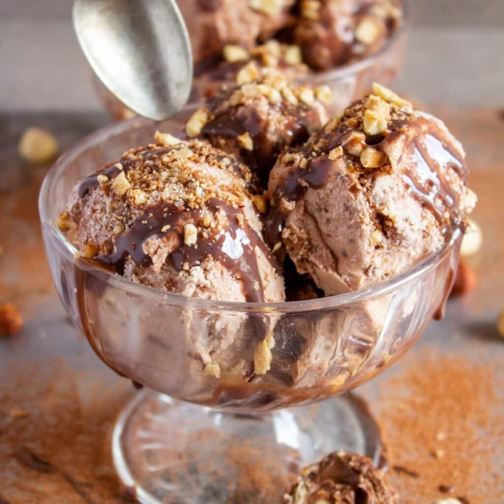 Ferrero Rocher Ice Cream (NoChurn) Home Fresh Ideas