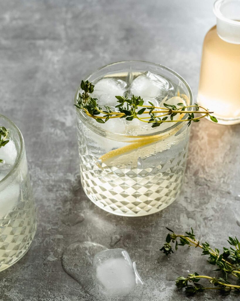 elderflower gin cocktail