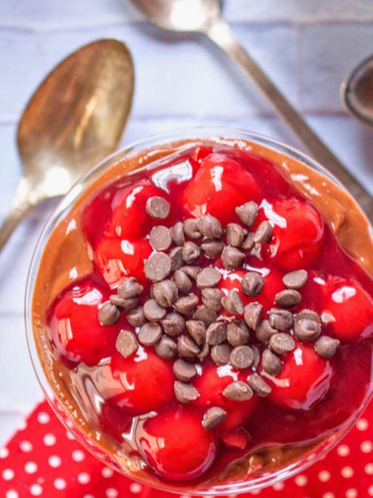 overhead shot of cherry chocolate cheesecake