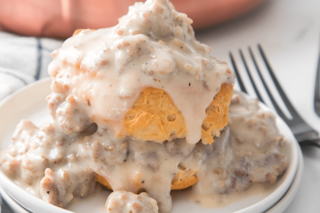 sausage gravy and biscuits